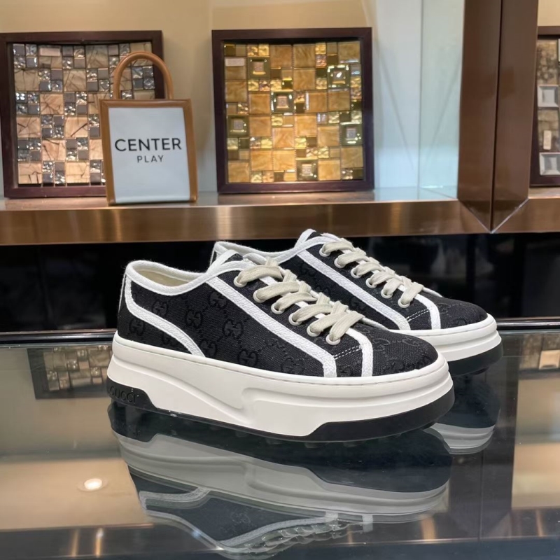 Gucci Casual Shoes